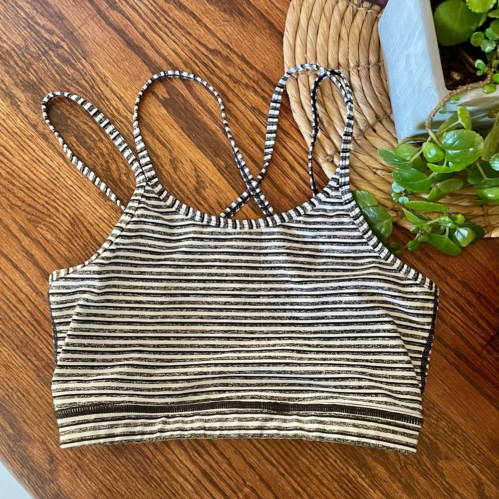 EUC Striped Legging and Bra Set - Picture 6 of 7